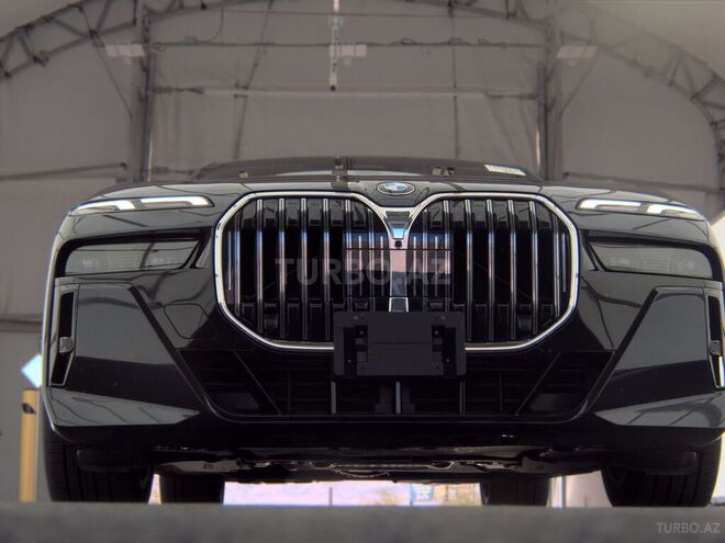 BMW 740 2025, 22,370 km - 3.0 l - Bakı