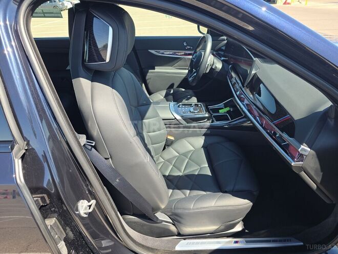 BMW 740 2025, 22,370 km - 3.0 l - Bakı