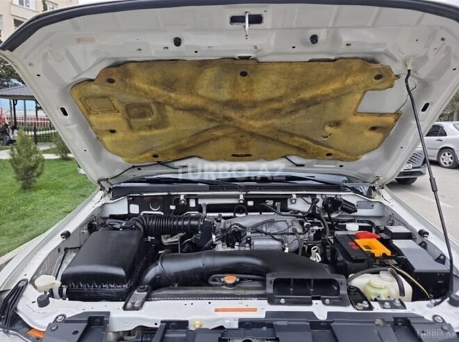 Mitsubishi Pajero 2011, 208,657 km - 3.5 l - Bakı
