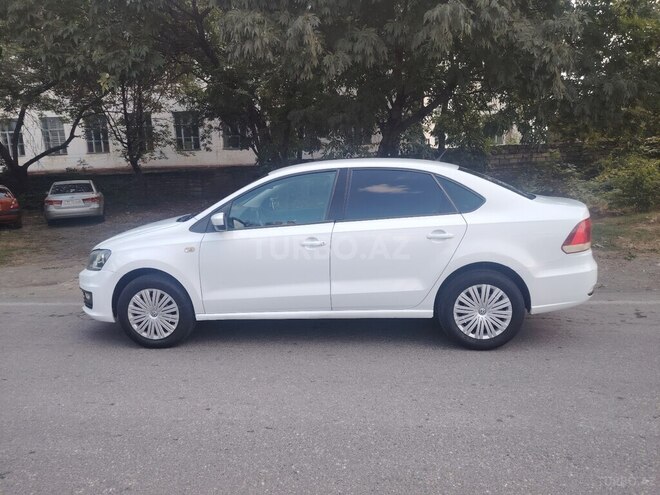 Volkswagen Polo 2018, 210,285 km - 1.6 л - Qusar