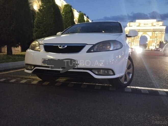 Daewoo Gentra 2014, 320,000 km - 1.5 l - Ağdam