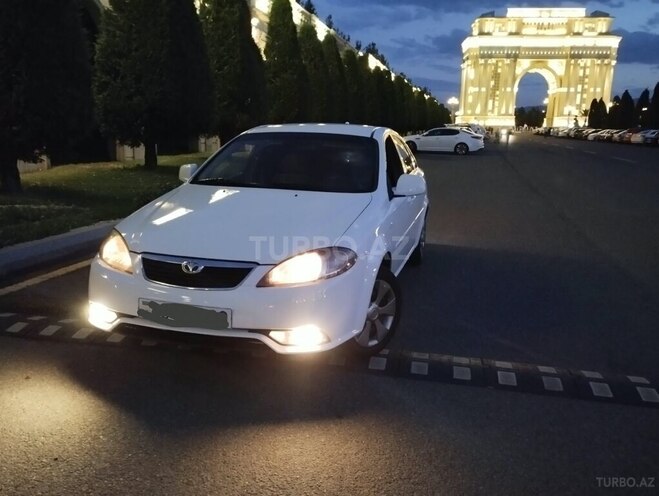 Daewoo Gentra 2014, 320,000 km - 1.5 l - Ağdam