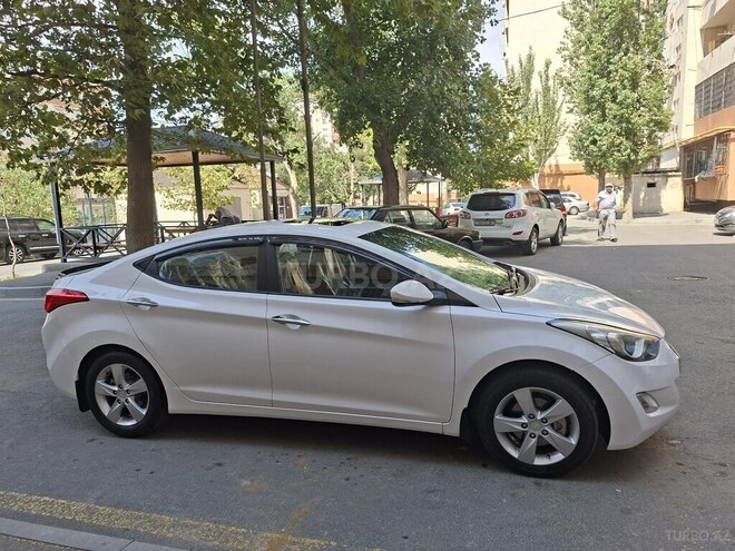 Hyundai Elantra 2012, 220,087 km - 1.6 л - Bakı