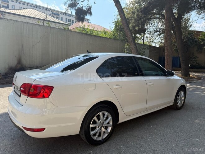 Volkswagen Jetta 2013, 204,000 km - 2.0 l - Bakı