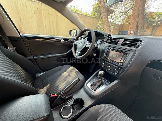 Volkswagen Jetta 2013, 204,000 km - 2.0 l - Bakı