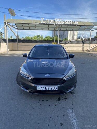 Ford Focus 2015, 254,000 km - 1.0 л - Bakı