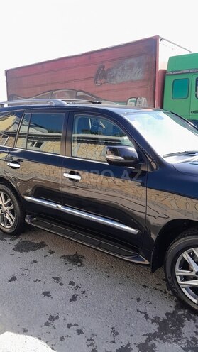 Lexus LX 570 2010, 250,000 km - 5.7 l - Yevlax