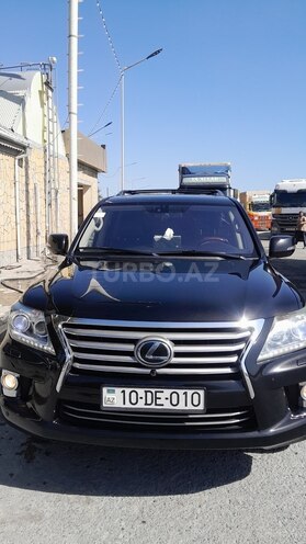 Lexus LX 570 2010, 250,000 km - 5.7 l - Yevlax
