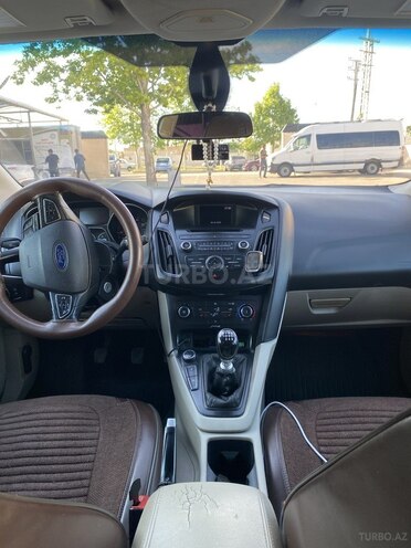 Ford Focus 2015, 254,000 km - 1.0 л - Bakı