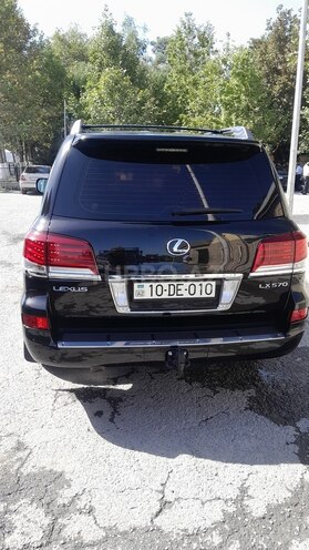 Lexus LX 570 2010, 250,000 km - 5.7 l - Yevlax