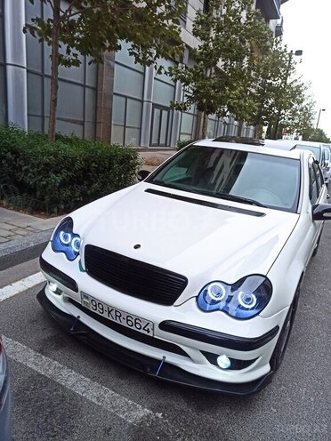 Mercedes C 230 2005, 256,000 km - 1.8 l - Bakı
