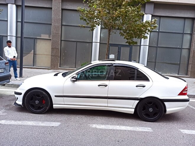 Mercedes C 230 2005, 256,000 km - 1.8 l - Bakı