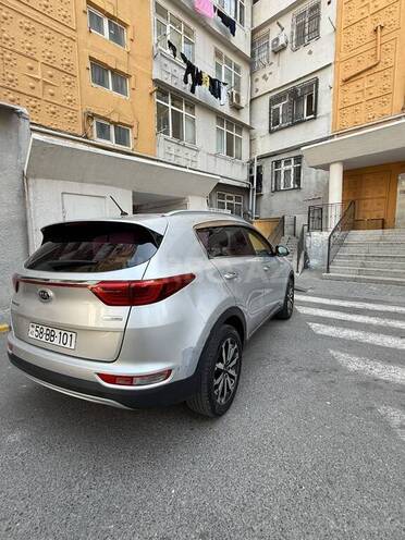 Kia Sportage 2015, 118,600 km - 2.0 l - Bakı