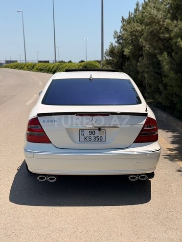 Mercedes E 350 2005, 318,000 km - 3.5 l - Bakı