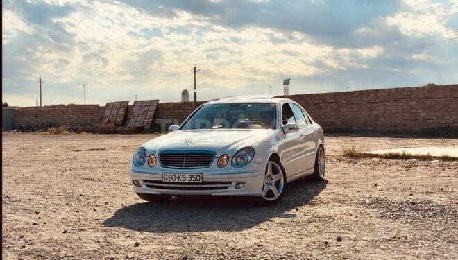Mercedes E 350 2005, 318,000 km - 3.5 l - Bakı