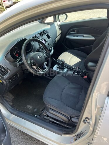 Kia Rio 2011, 320,259 km - 1.6 l - Bakı