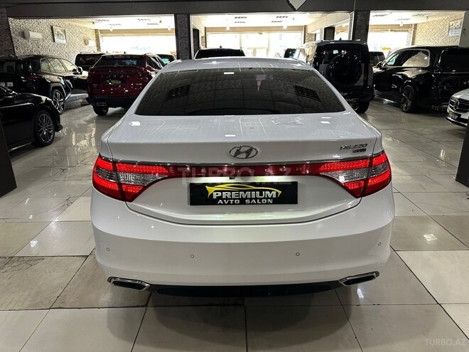 Hyundai Grandeur 2015, 175,000 km - 2.2 л - Bakı