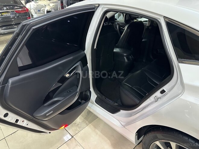 Hyundai Grandeur 2015, 175,000 km - 2.2 л - Bakı