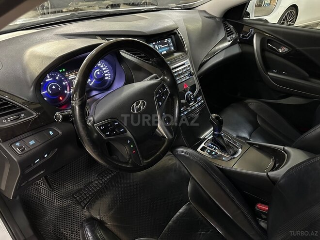 Hyundai Grandeur 2015, 175,000 km - 2.2 л - Bakı