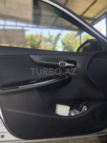 Toyota Corolla 2010, 231,303 km - 1.4 л - İmişli