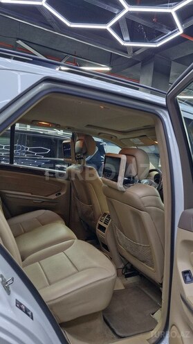 Mercedes ML 350 4MATIC 2010, 172,000 km - 3.5 l - Bakı