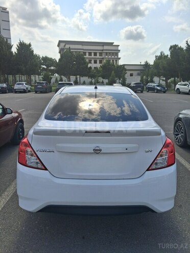 Nissan Versa 2018, 120,555 km - 1.6 l - Bakı