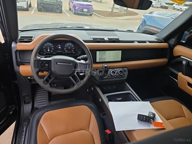 Land Rover Defender 2024, 93,543 km - 3.0 l - Bakı
