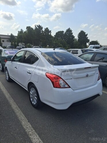 Nissan Versa 2018, 120,555 km - 1.6 l - Bakı
