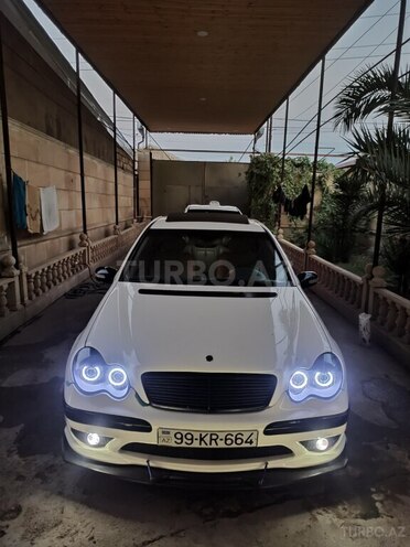 Mercedes C 230 2005, 256,000 km - 1.8 l - Bakı