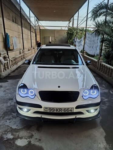 Mercedes C 230 2005, 256,000 km - 1.8 l - Bakı