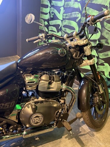 Royal Enfield Super Meteor 650 2025, 0 km - 0.6 l - Bakı