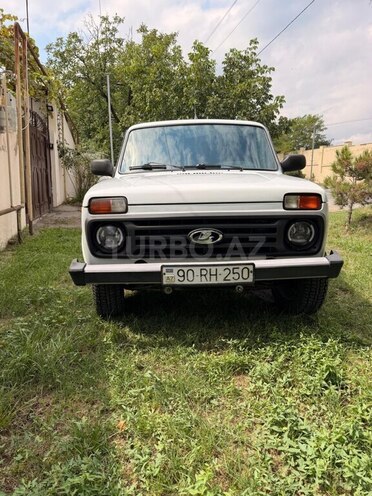 LADA (VAZ) Niva 2013, 290,000 km - 1.7 l - Qusar