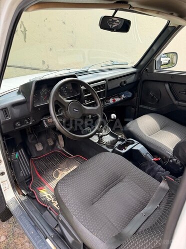 LADA (VAZ) Niva 2013, 290,000 km - 1.7 l - Qusar