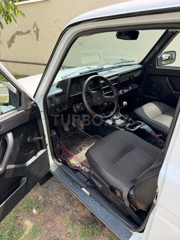 LADA (VAZ) Niva 2013, 290,000 km - 1.7 l - Qusar