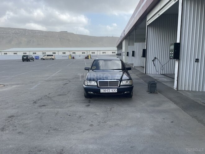 Mercedes C 220 1998, 410,000 km - 2.2 l - Bakı