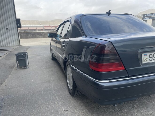 Mercedes C 220 1998, 410,000 km - 2.2 l - Bakı