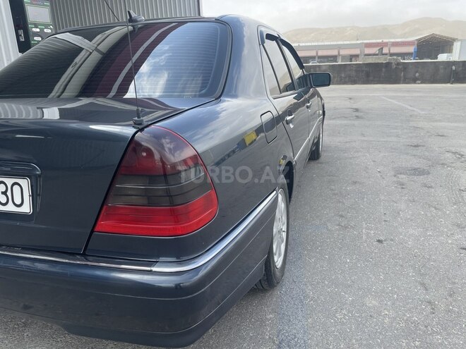 Mercedes C 220 1998, 410,000 km - 2.2 l - Bakı