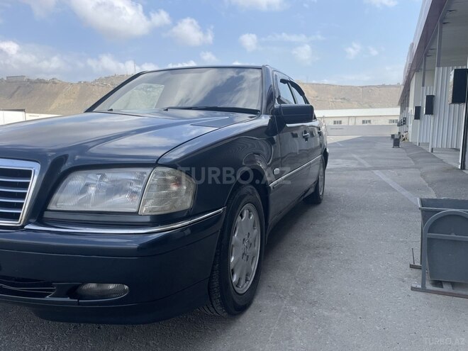 Mercedes C 220 1998, 410,000 km - 2.2 l - Bakı