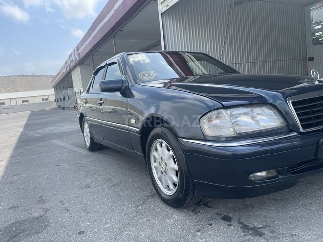 Mercedes C 220 1998, 410,000 km - 2.2 l - Bakı