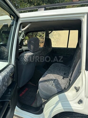 Mitsubishi Pajero io 1998, 320,500 km - 1.8 l - Astara