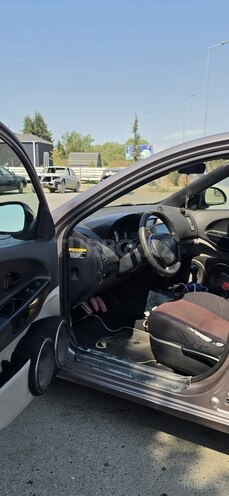 Kia Ceed 2007, 285,197 km - 1.6 л - Salyan
