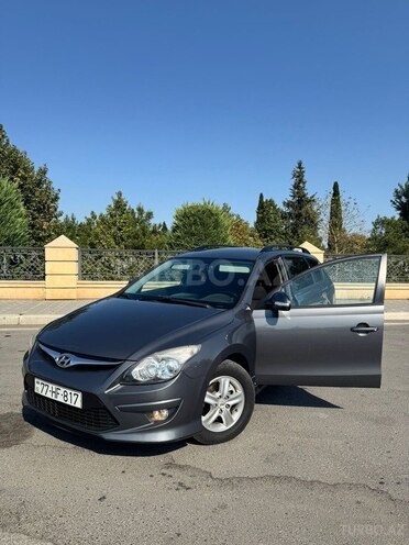 Hyundai i30 2010, 261,763 km - 1.4 л - Bərdə