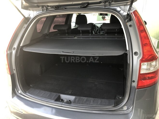 Hyundai i30 2010, 261,763 km - 1.4 л - Bərdə