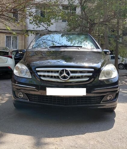 Mercedes B 170 2008, 183,560 km - 1.7 l - Bakı