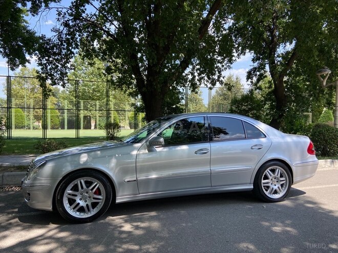 Mercedes E 220 2008, 363,210 km - 2.2 l - Bərdə