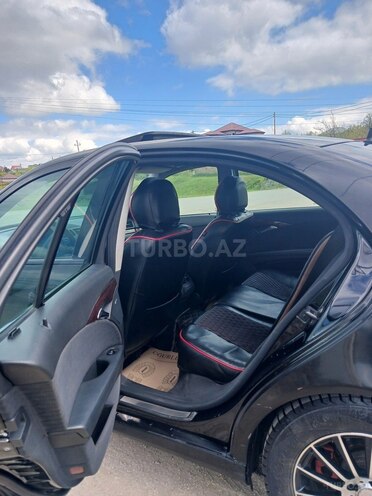 Mercedes E 220 2006, 342,000 km - 2.2 l - Quba