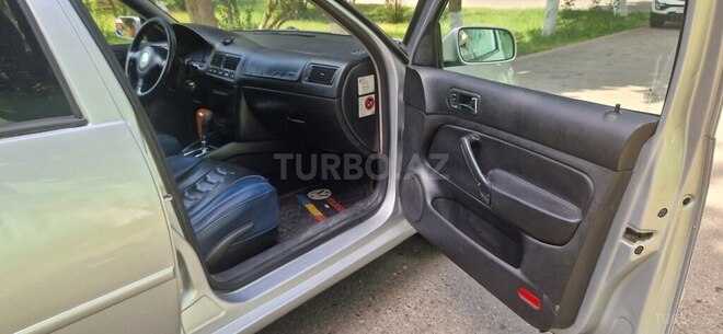 Volkswagen Golf 2002, 210,000 km - 2.0 l - Bakı