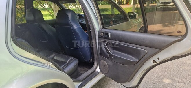 Volkswagen Golf 2002, 210,000 km - 2.0 l - Bakı