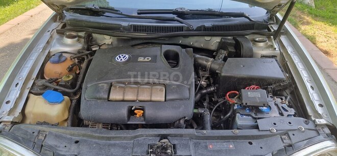 Volkswagen Golf 2002, 210,000 km - 2.0 l - Bakı
