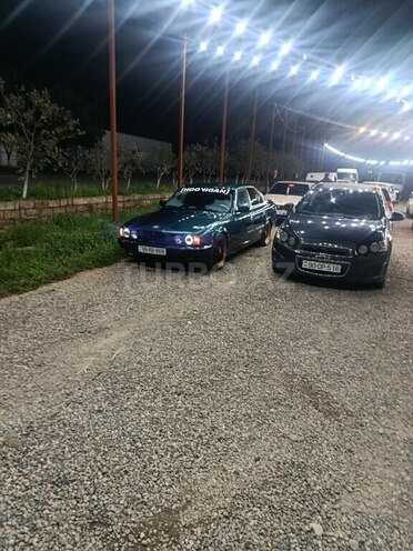 BMW 518 1994, 100,000 km - 1.8 l - Xaçmaz